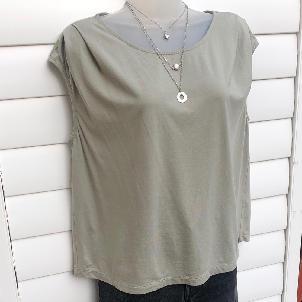 Garnet Hill Sage Green Women's Tank Top - Picture 3 of 9
